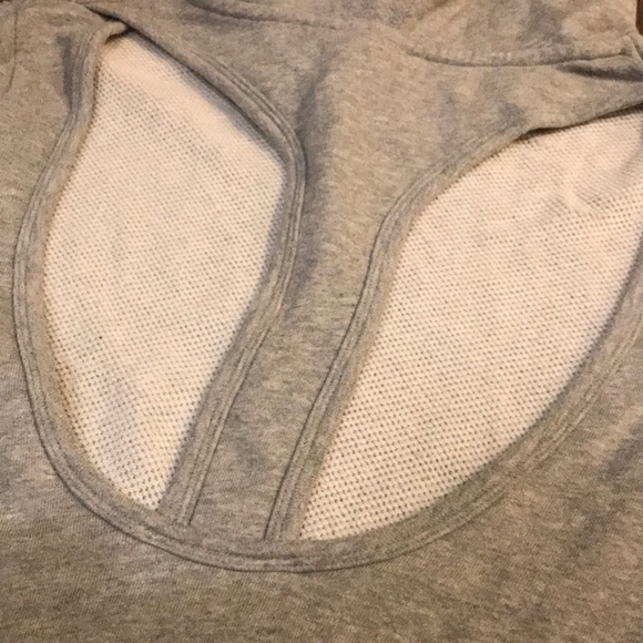 Victoria secret sport pullover - Picture 7 of 8